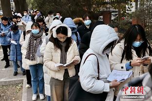 贝林厄姆在国家队说西语遭老乡格拉利什调侃：老伯明翰人装海归了