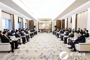 霍勒迪：加快进攻速度能有更多机会 这会激励队友更加努力